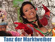 Alljährlicher Höhepunkt ist der Tanz der Marktweiber auf dem Viktualienmarkt am Faschingsdienstag (©Foto. Martin Schmitz)